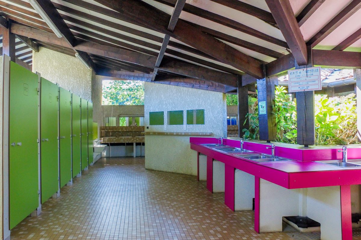 sanitaires landes camping emplacement